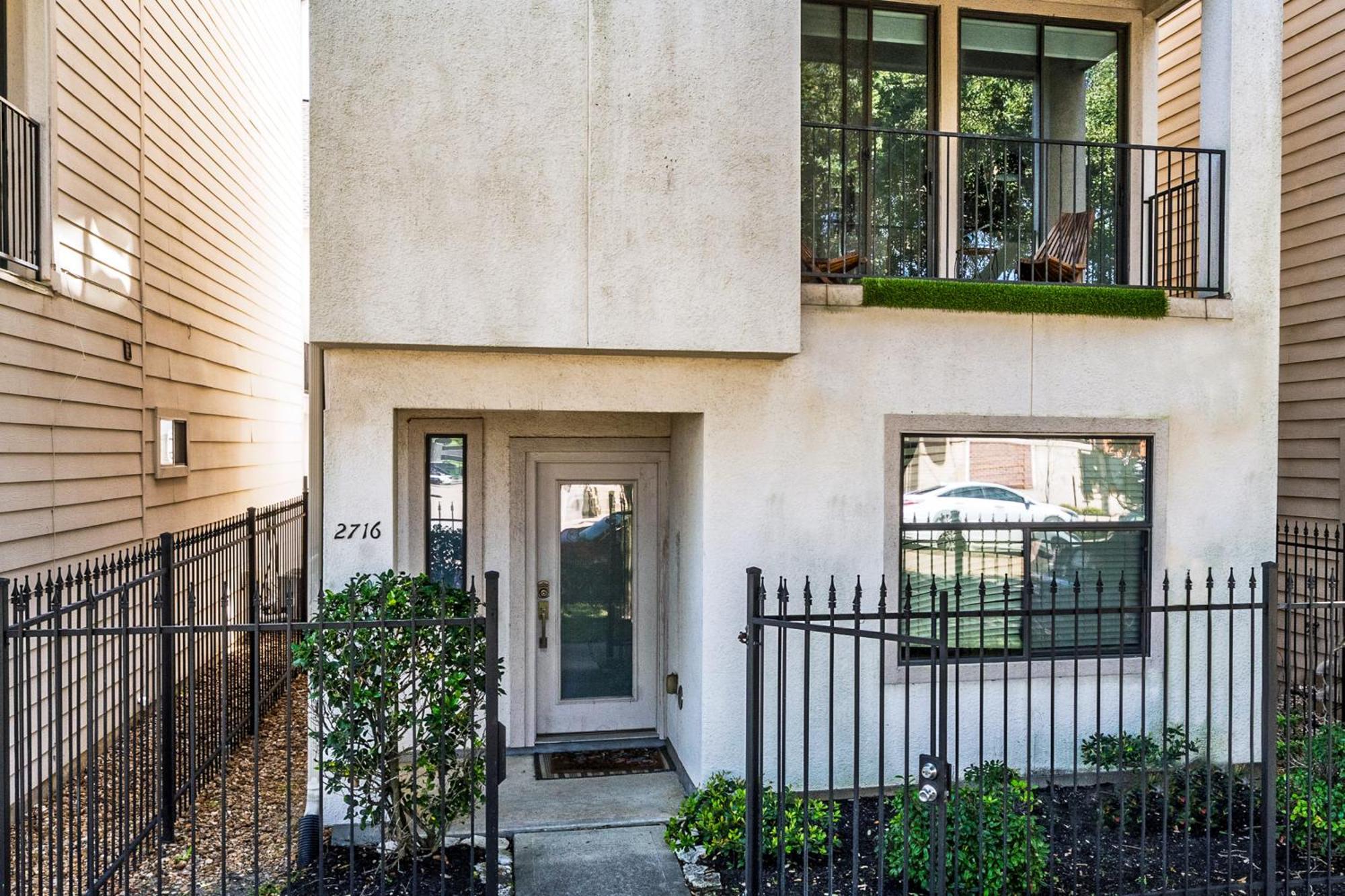 The Nest In East Downtown Texas Holiday home