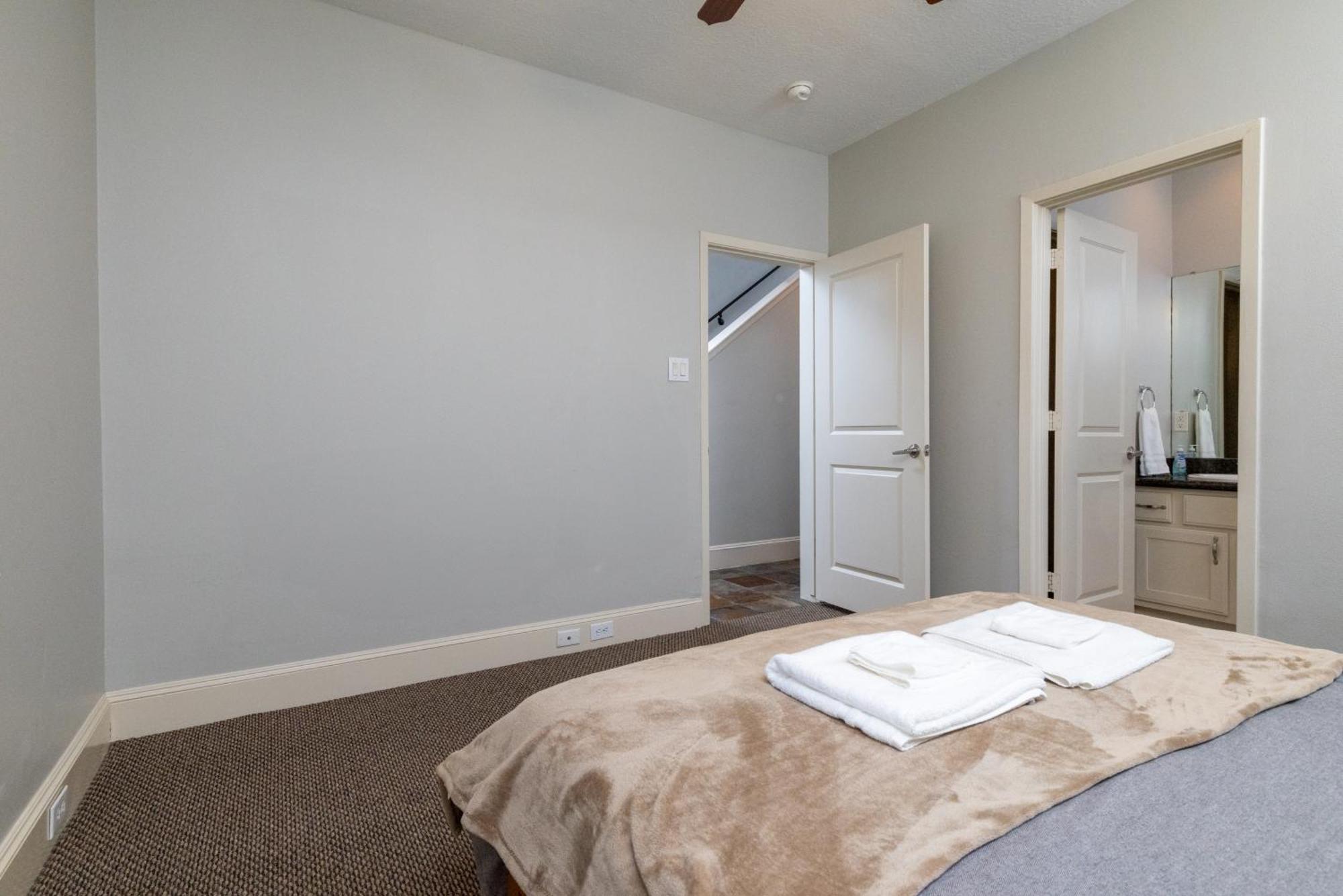 The Nest In East Downtown Texas Holiday home