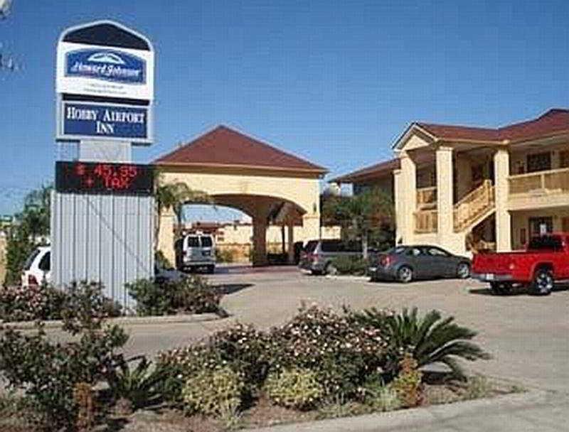 Hotel Best Western Hobby Airport 3*