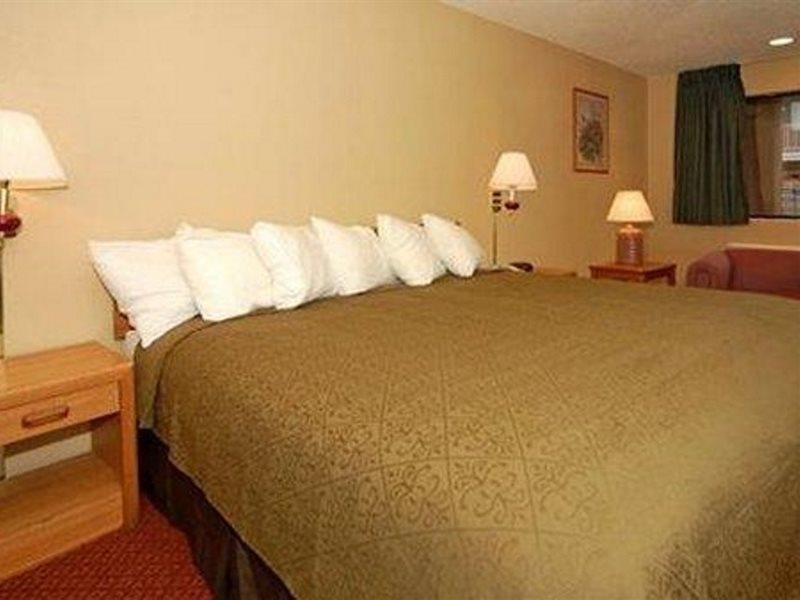 Signature Galleria Hotel 2*