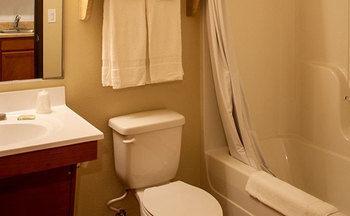 Woodspring Willowbrook Hotel 2*