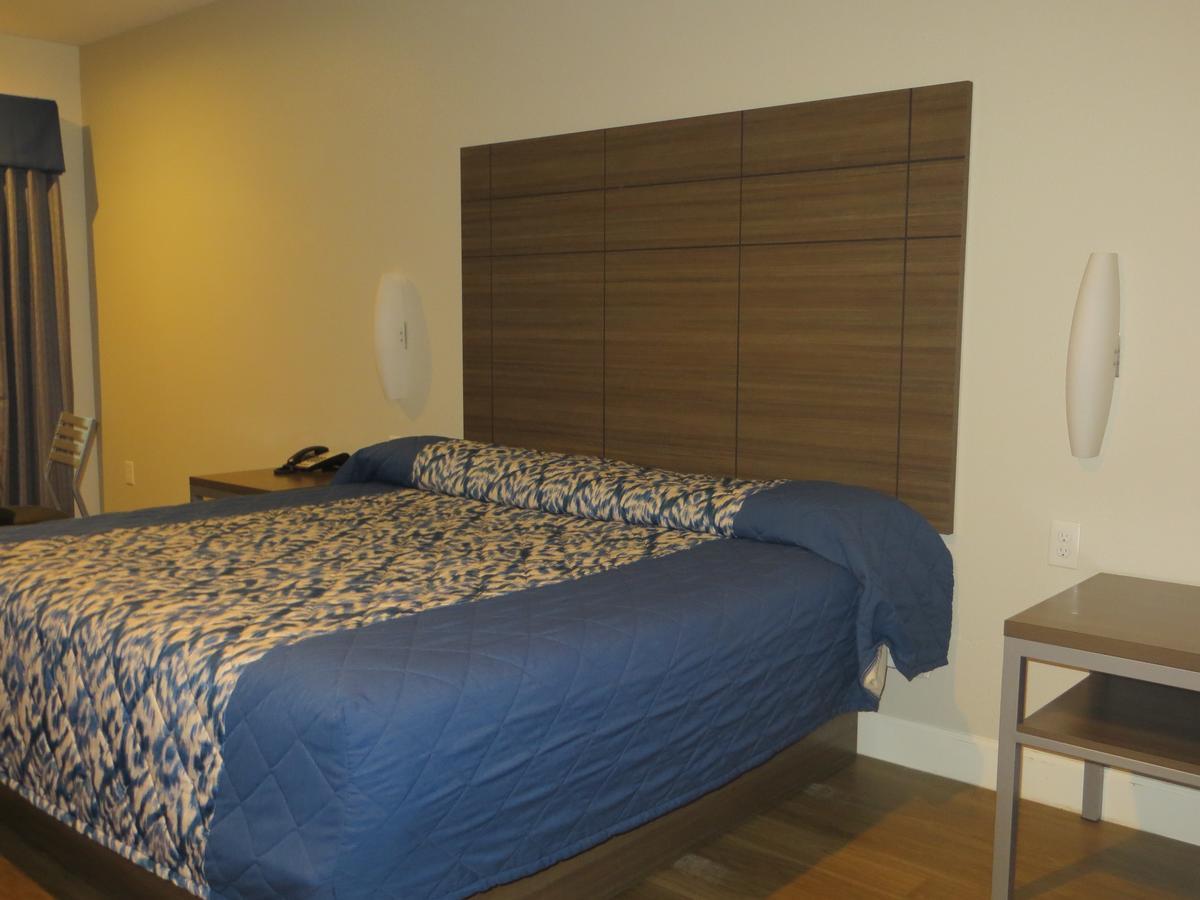 Palace Richey Road 2*