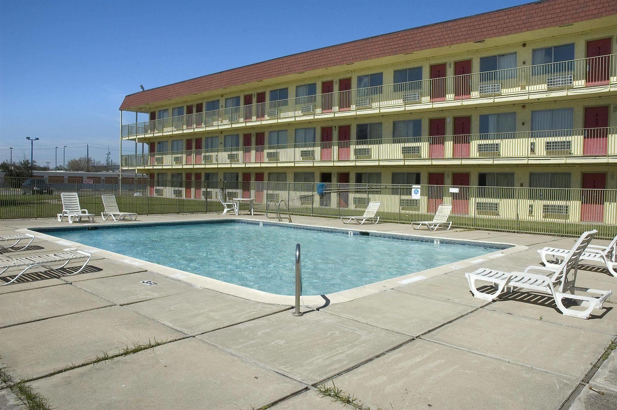 Hotel Oyo Southwest I-69