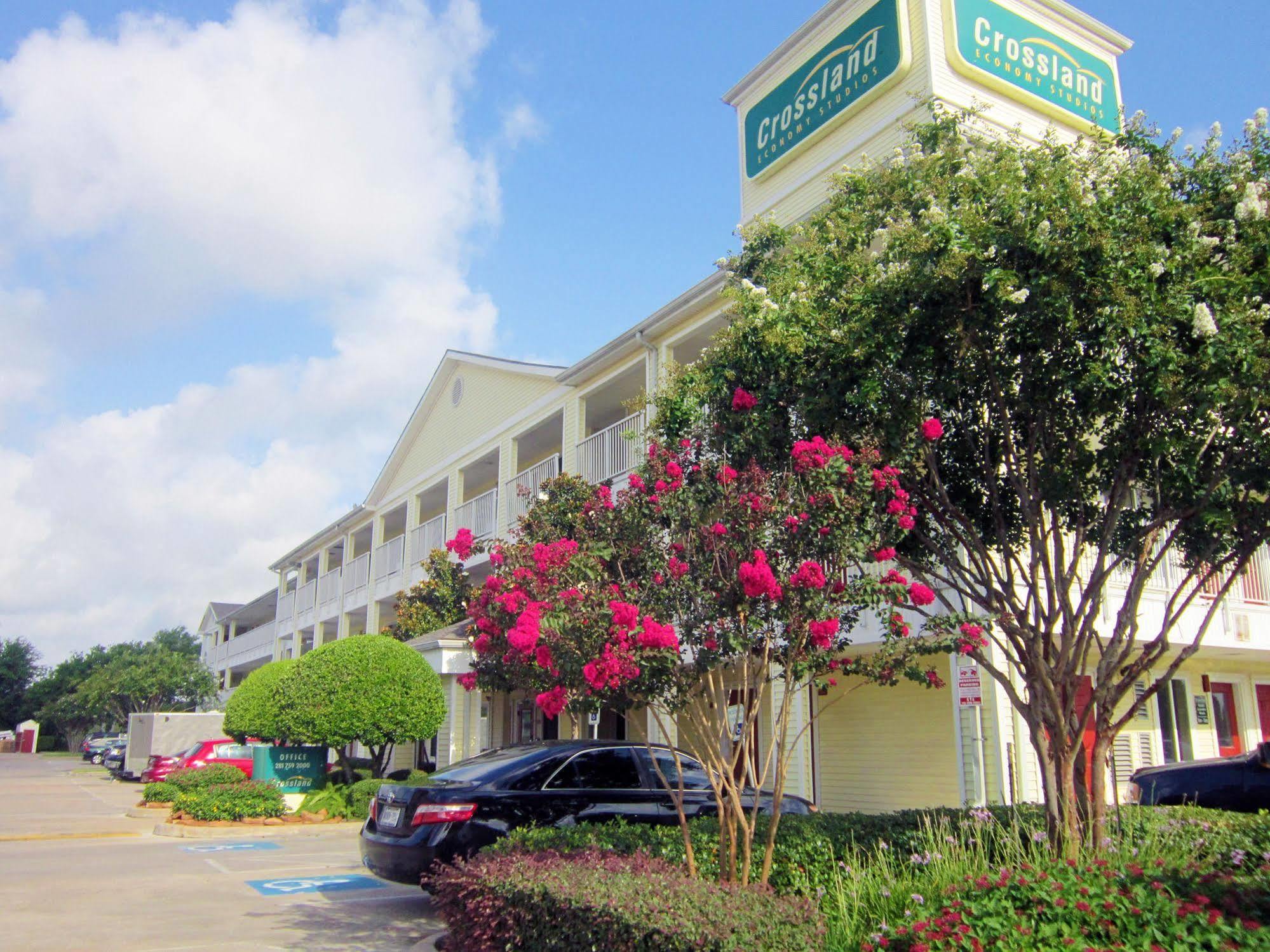 Hometowne - West Oaks Motel Houston