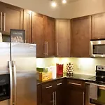 Discounted Penthouse W/ Nrg View In The Med Ctr