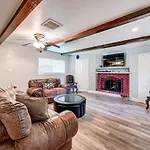 Authentic Home By Memorial City Mall, W Houston