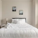 Cozy 1 Bedrm Unit/Modern -Midtown W/ Amenities