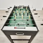 New! Modern 3Br/2Ba Near Downtown/Foosball/Netflix