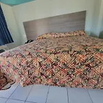 Maxim III Motel