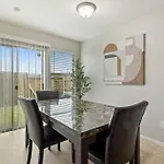 Stylish, Cozy And Centrally Located Oasis.