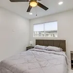 Houston Apartment Close To University And Downtown