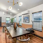 Htx Ultra Chiic Suite #1