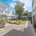 Bright And Modern 1Br Apartment In Central Houston