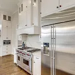 9 Mi To Downtown Houston Spacious Group Getaway
