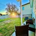 New Build! 3Bed Med Center - 10 Min To Downtown
