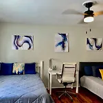 Chic Houston Med Center & Nrg City Condo
