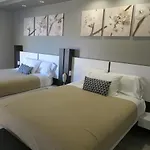 Crystal Inn
