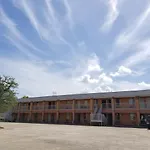 Maxim III Motel