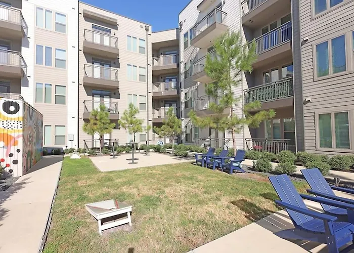 Comfortable Getaway Downtown Htx