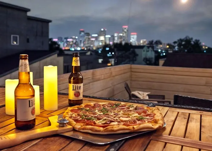 Private Rooftop In Houston\'S Downtown! Pizza Oven And Skyline Views