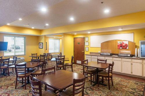 Doubletree By Hilton Westchase Hotel 4*