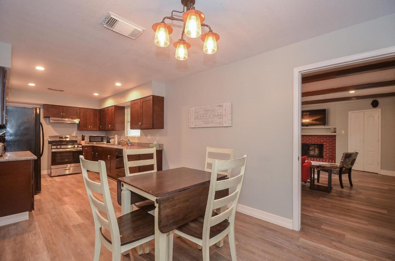 Holiday home Authentic By Memorial Mall, W