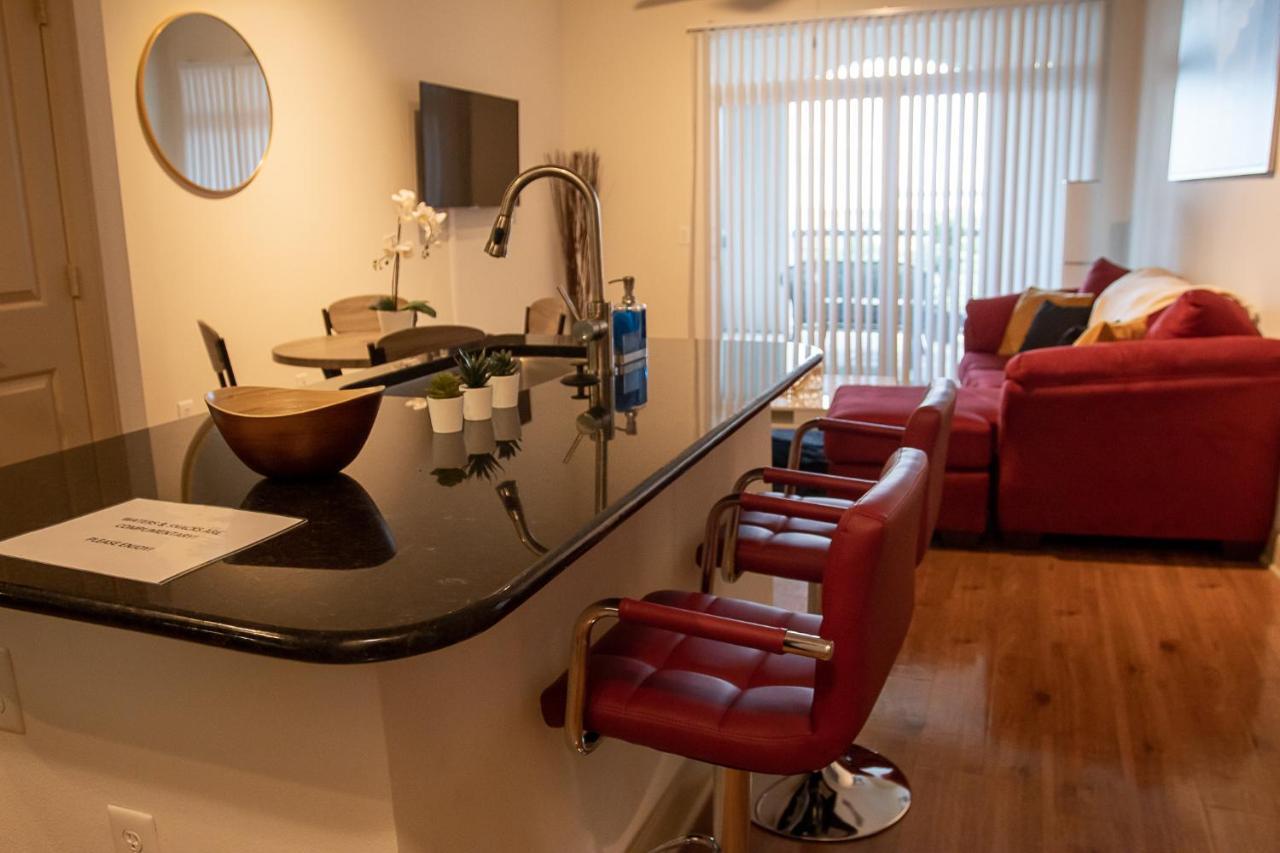 Discounted Penthouse W/ Nrg View In The Med Ctr * Houston