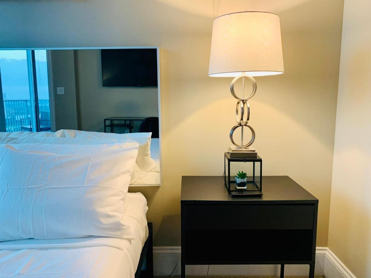 Furnished Downtown * Houston