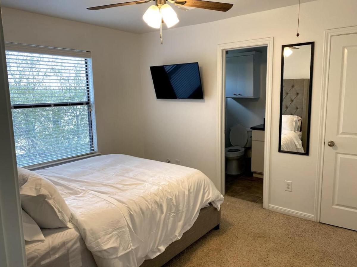 Apartment Luxury 3-story In Downtown