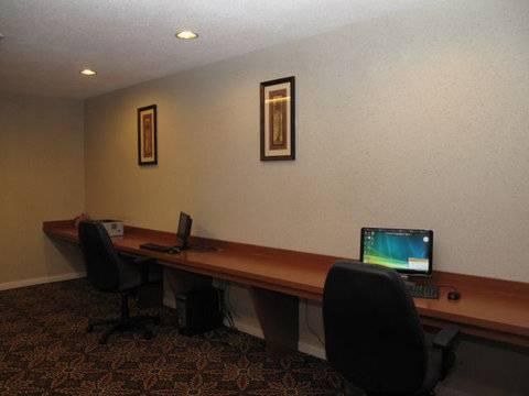 Staybridge Nw/willowbrook, An Ihg Houston