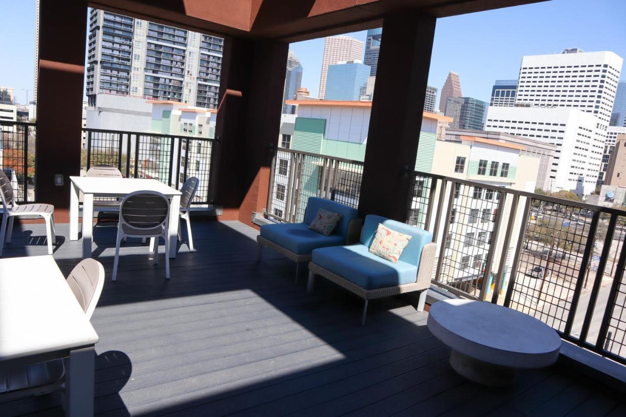 Renu Downtown - Relax,revive,renew * Houston
