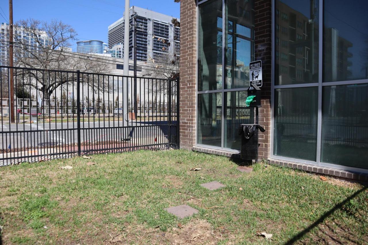 Renu Downtown - Relax,revive,renew Houston