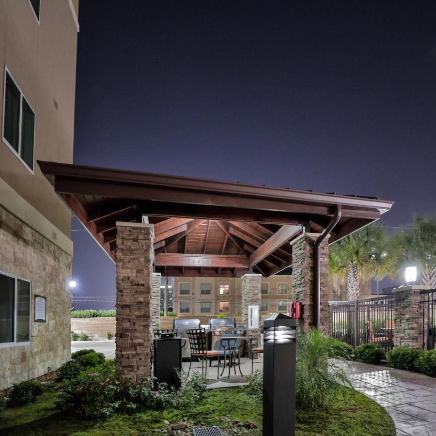 Apartment Relux Free Parking! Gym! Washerdryer! Longer Stay Welcome Houston
