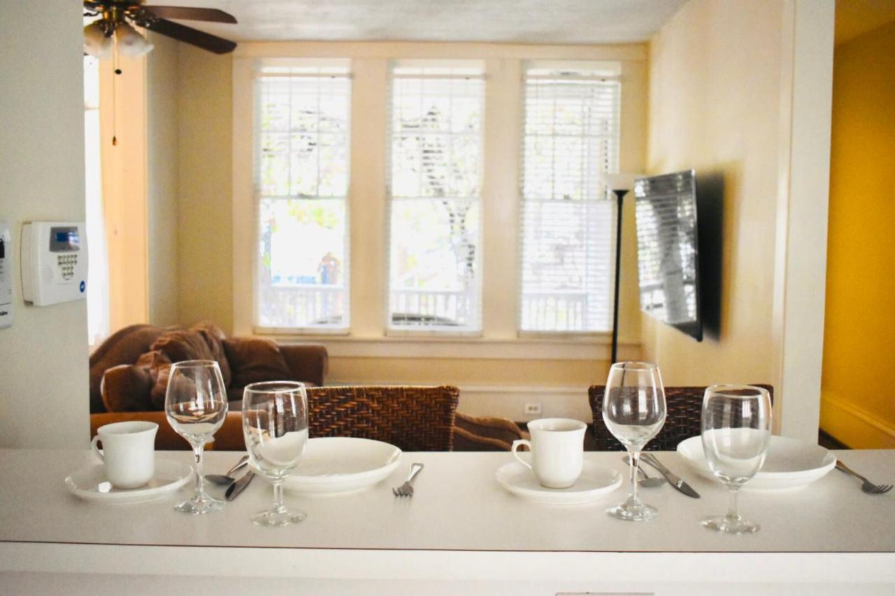 Spacious Oasis At Greeley Gardens--ample Patio Space And Gated Parking Houston
