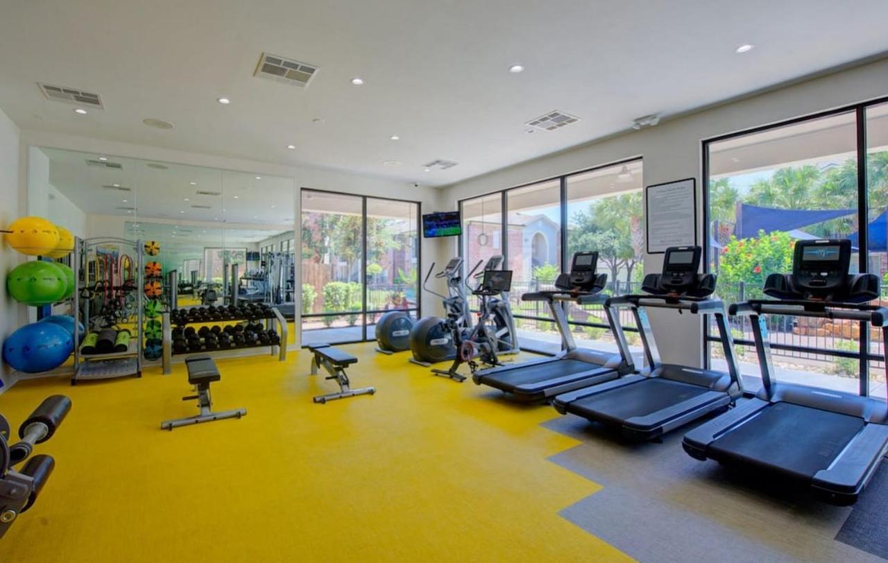 Stayspro Resort Style Apartments Near Nrg Stadium Apartment *