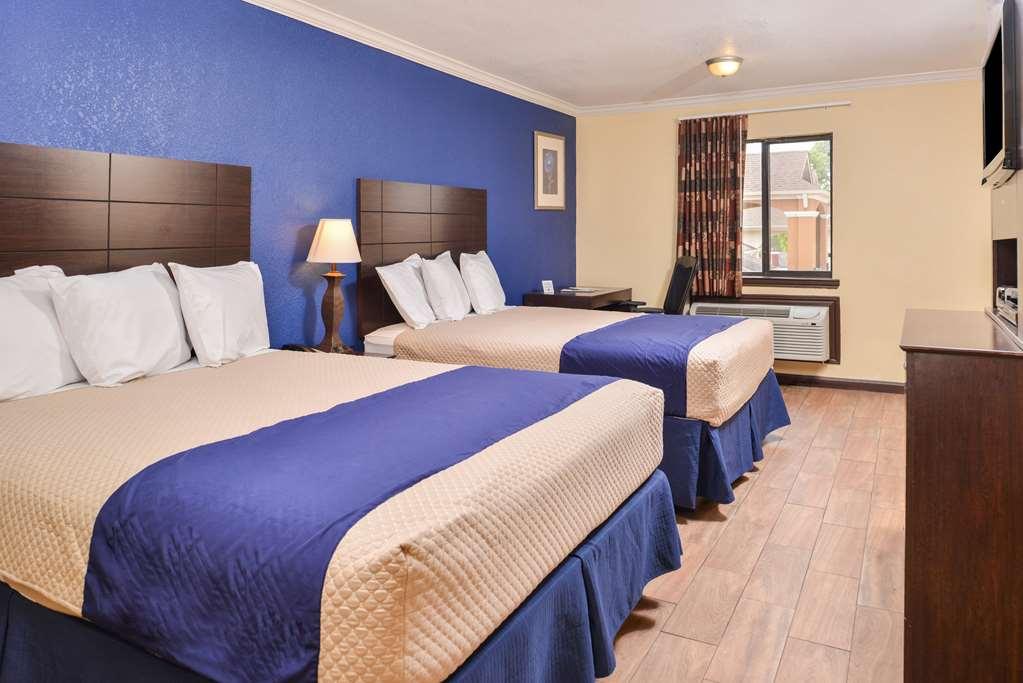Americas Value Medical Center Downtown Motel 2*