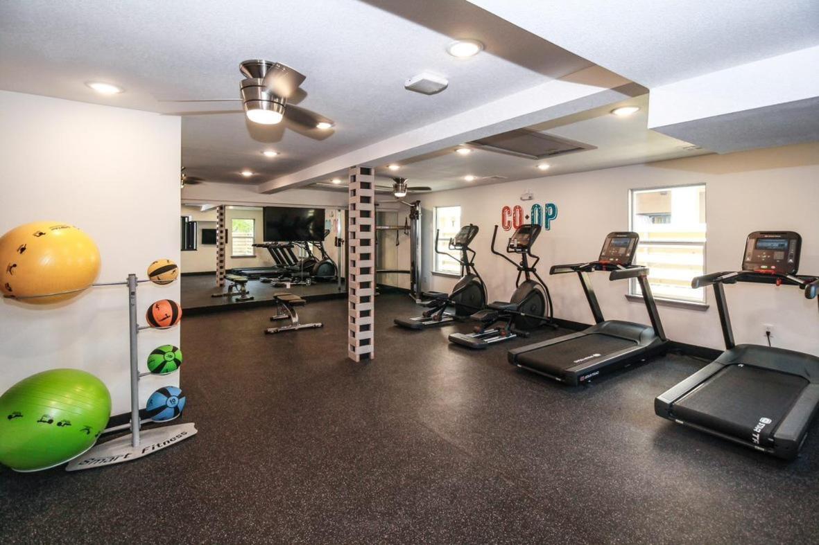 Apartment Medical Center 2br Loft With Pool Near Nrg Stadium