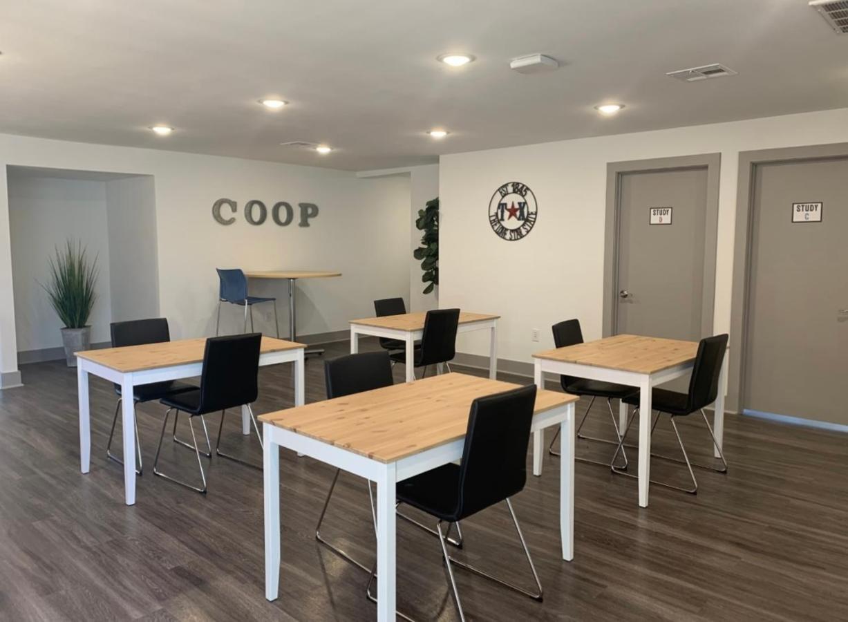 Medical Center 2br Loft With Pool Near Nrg Stadium *