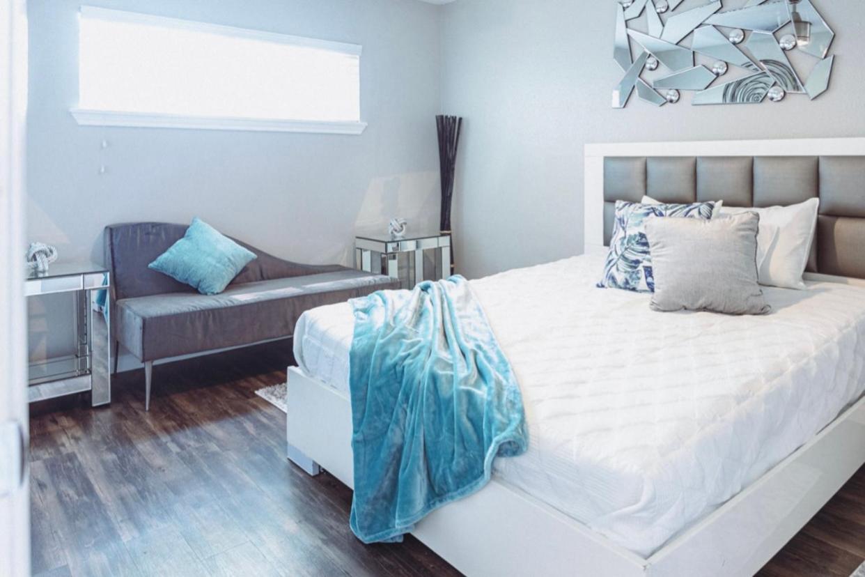 Premium Styled 2 Bedroom In The Heart Of The Heights Apartment