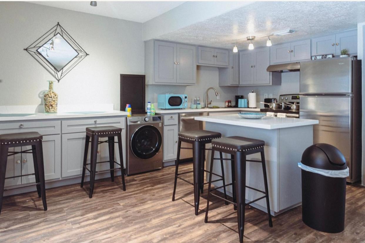 Apartment Premium Styled 2 Bedroom In The Heart Of The Heights Houston