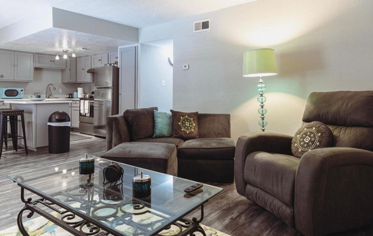 Premium Styled 2 Bedroom In The Heart Of The Heights Houston