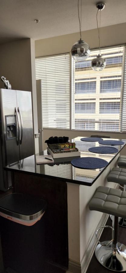 The Diamond Lux Apt Near Nrg & Tx Med Center W Pool *