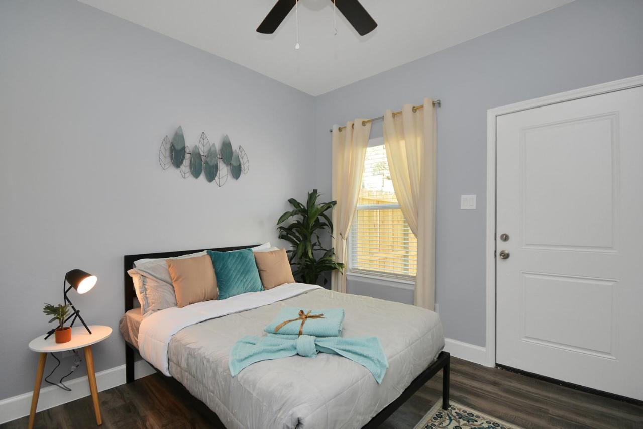 Cozy House For Group Trips - Near Hobby, Nrg, Med Center, Uh, Tsu * Houston