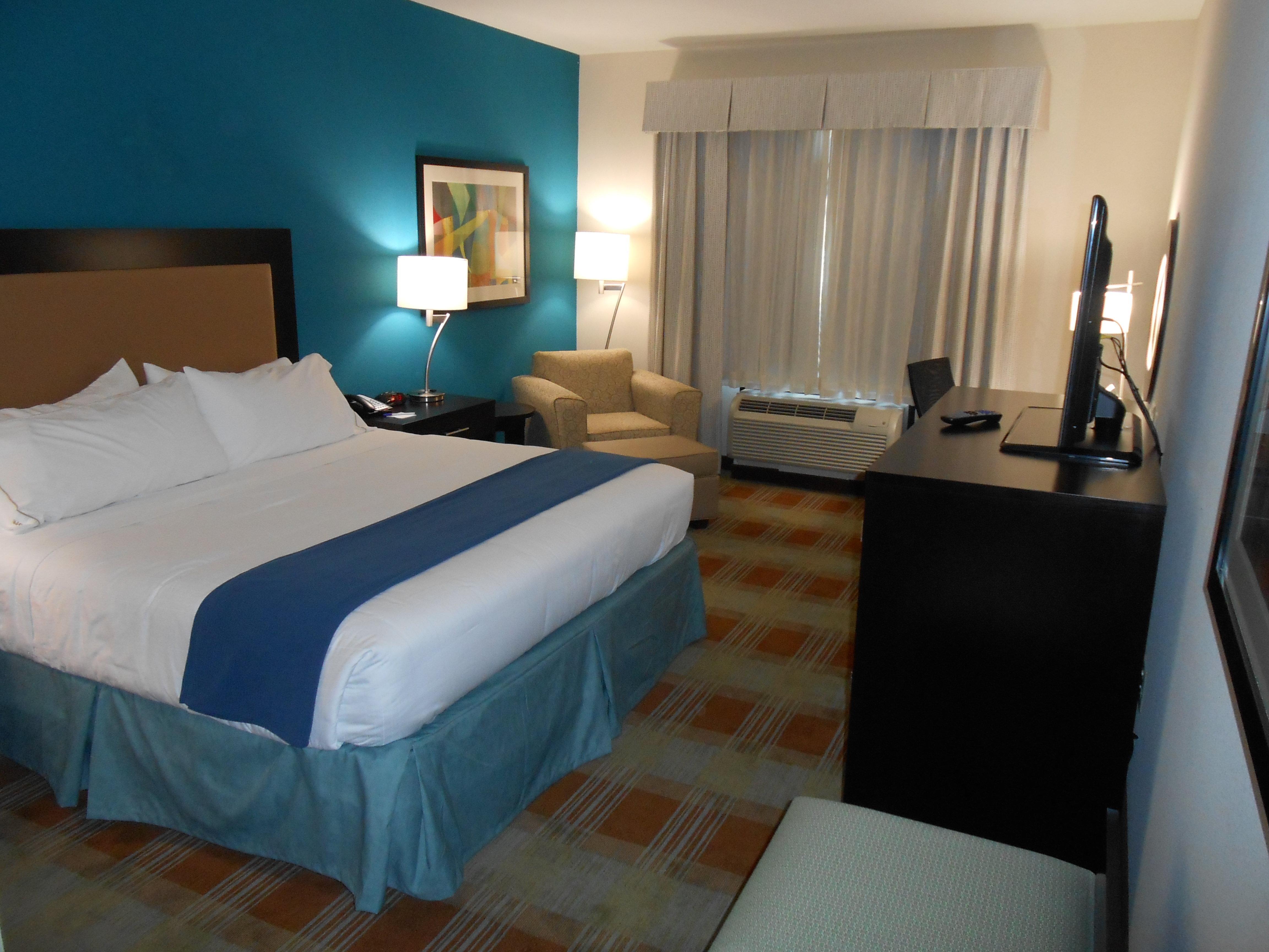 Express & Northwest-brookhollow By Ihg Hotel