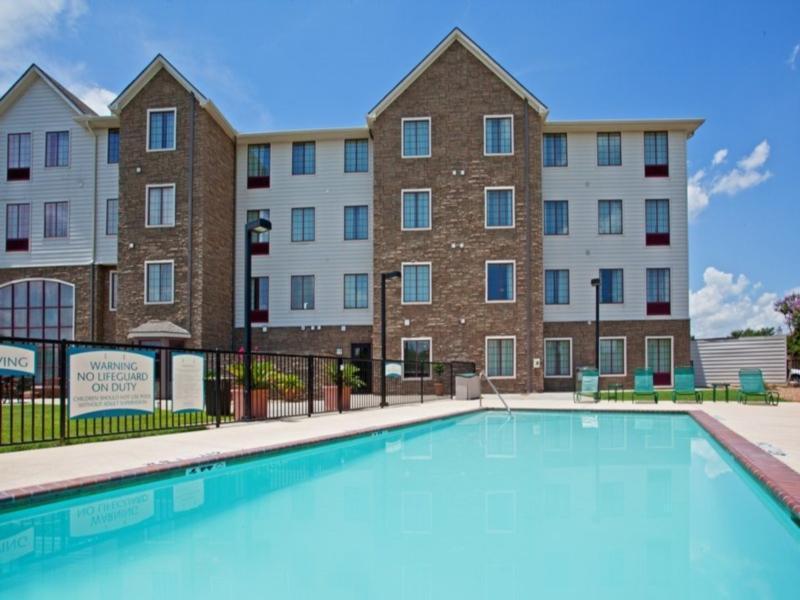 Staybridge Nw/willowbrook, An Ihg Hotel