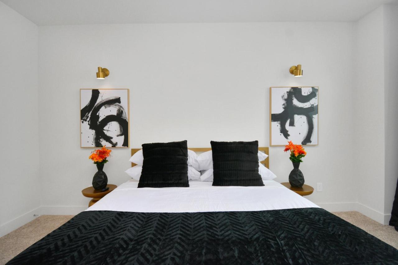Holiday home Emerald Palace - New, Modern 3br Townhome Close To Downtown, Nrg, Med Ctr