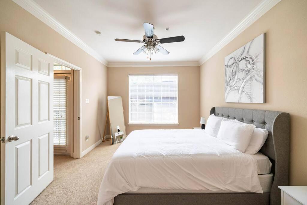 Uptown Escape - Modern, 1bd Near The Galleria * Houston