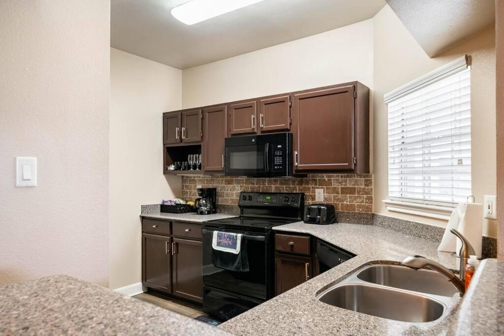 Uptown Escape - Modern, 1bd Near The Galleria Houston