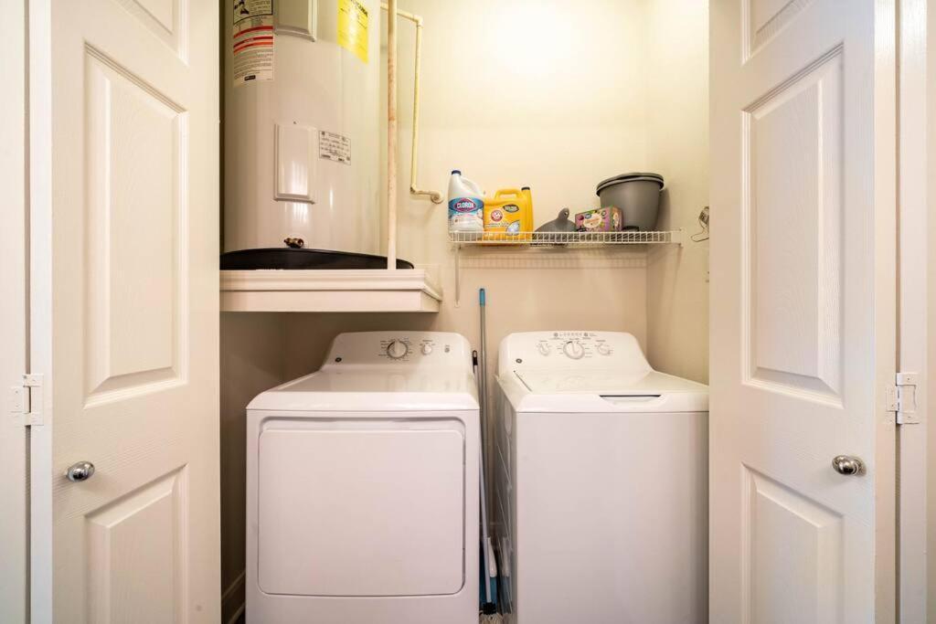 Apartment Uptown Escape - Modern, 1bd Near The Galleria Houston