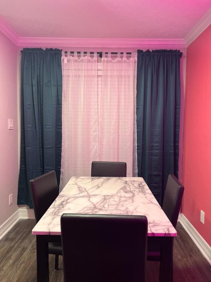 Cozy Getaway 1 Bed 1 Bath Apartment *